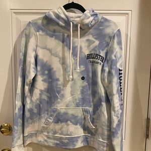 Hollister Women's Blue and White Tie-Dye Hoodie